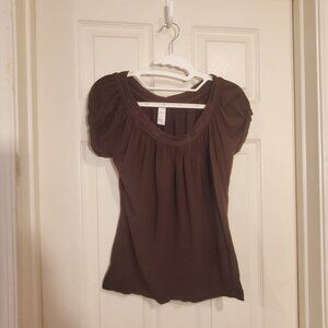 Brown Beaded Scoop Collar Short Sleeved T-Shirt, Size Small, Merona